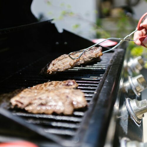Jak dbać o swój grill gazowy Weber? Wskazówki dla użytkowników grilli gazowych Weber